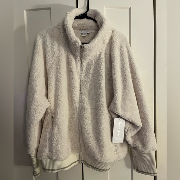 NWT Athleta Tugga Sherpa Jacket - Picture 3 of 8